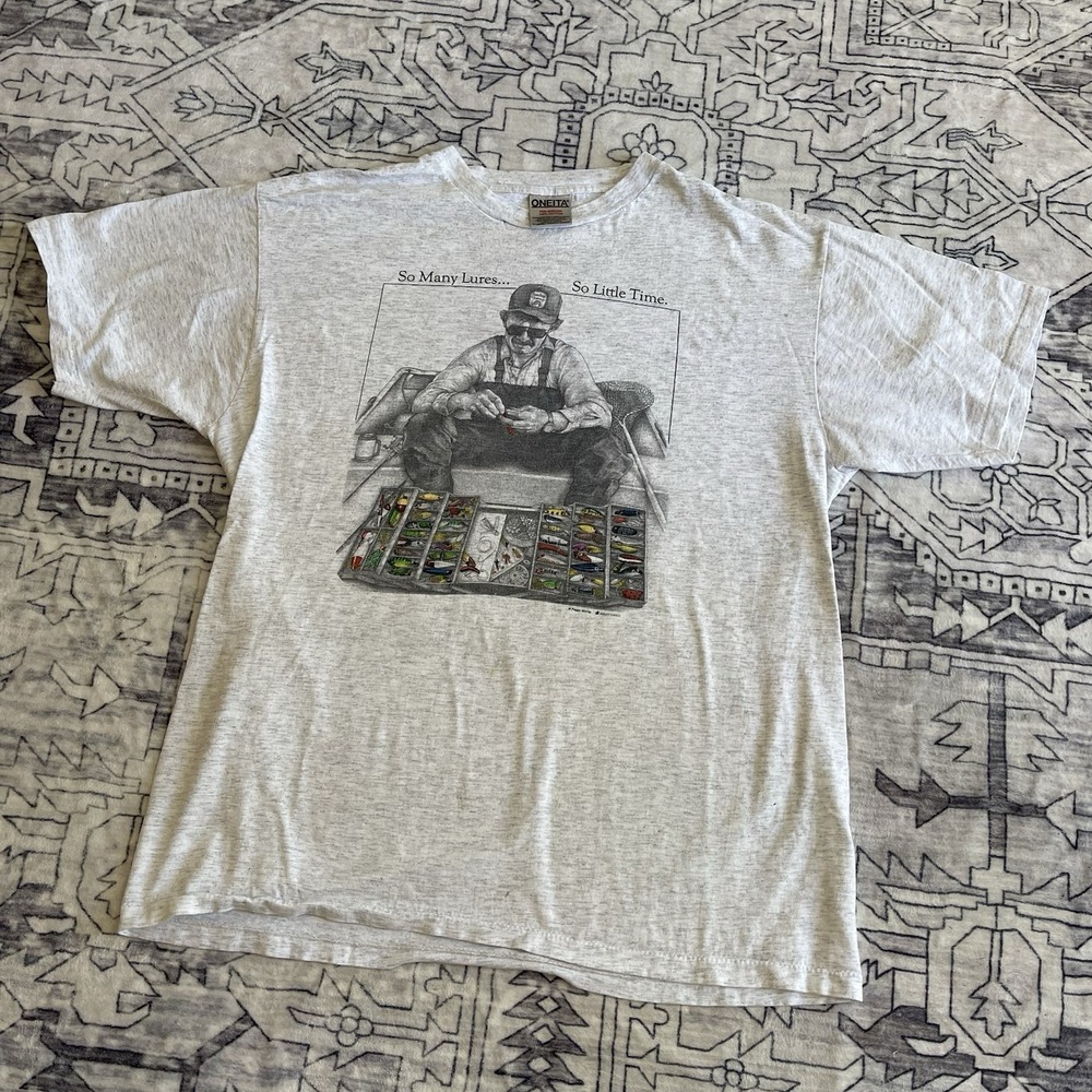 Vintage 90s So Many Lures So Little Time Fishing Outdoor Graphic T-Shirt USA XL